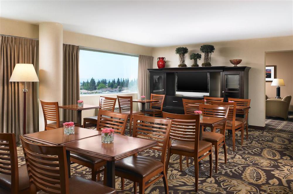 Sheraton Ontario Airport Hotel Ресторан фото